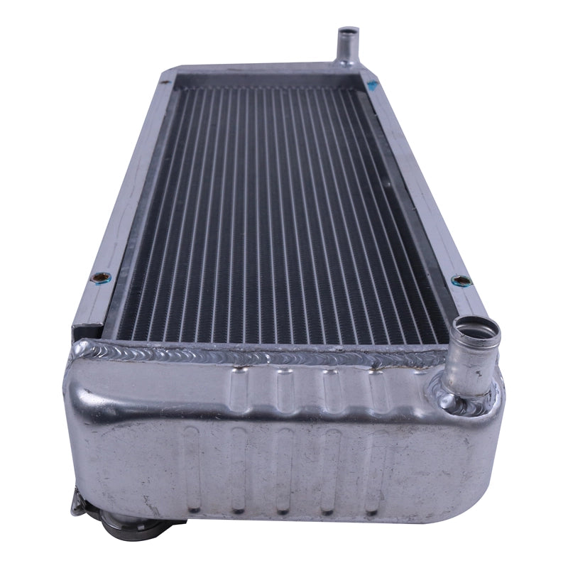 Water Tank Radiator 6678820 6672455 7009566 7377433 for Kubota Engine D1005-E3B-BC-3 Bobcat Loader 553 553F 553AF 463 S70&nbsp;